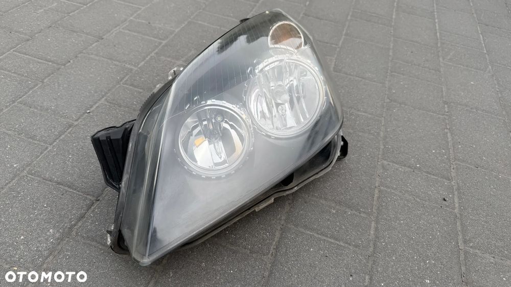 Lampa czarna Lewy PRZÓD OPEL ASTRA H HELLA III 2004-2014 przednia lewa reflektor Hella black - 3
