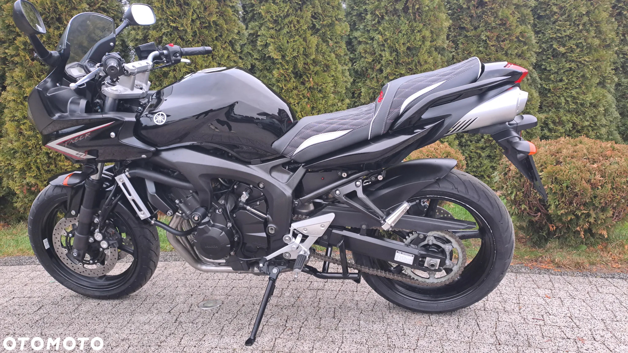 Yamaha FZ - 7