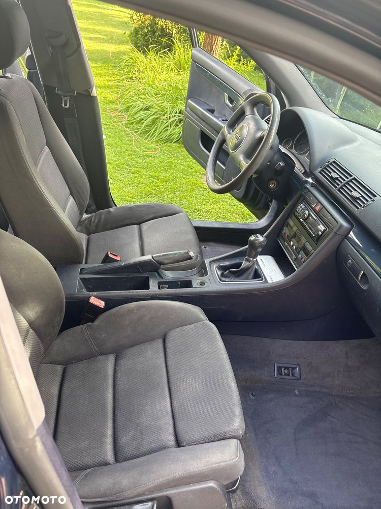 Audi A4 Avant 1.9 TDI - 4