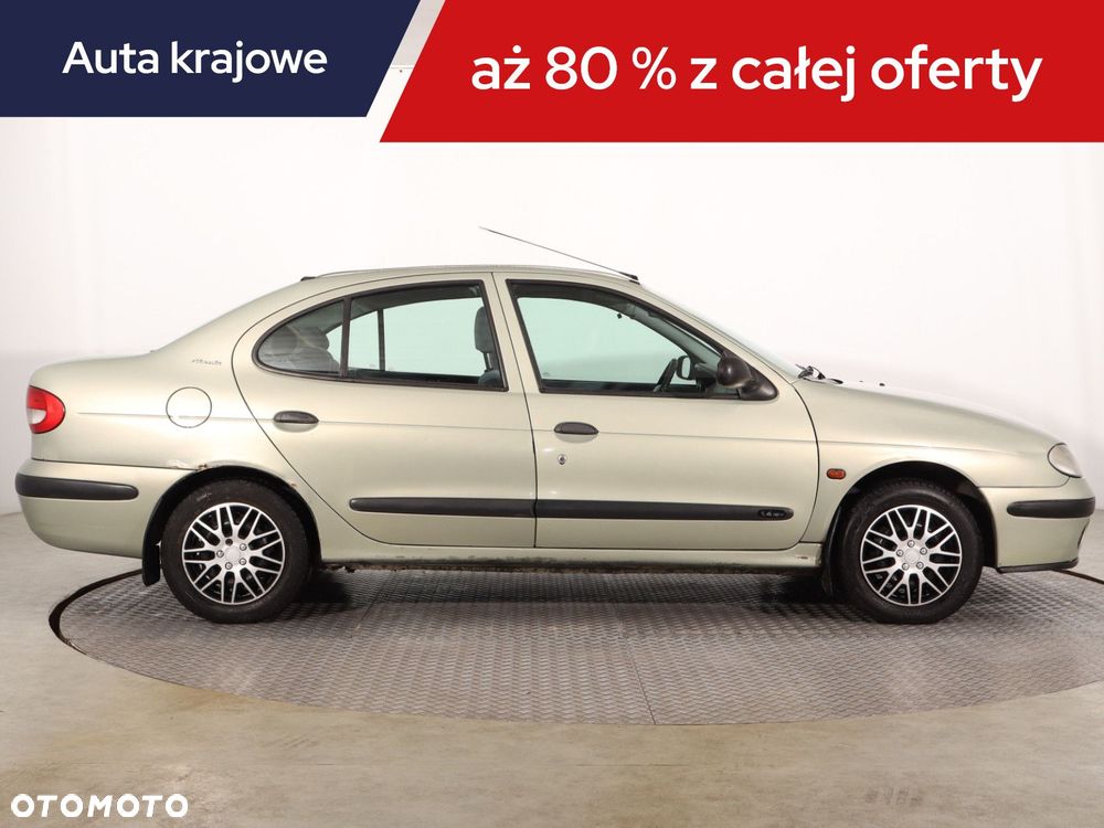 Renault Megane - 8