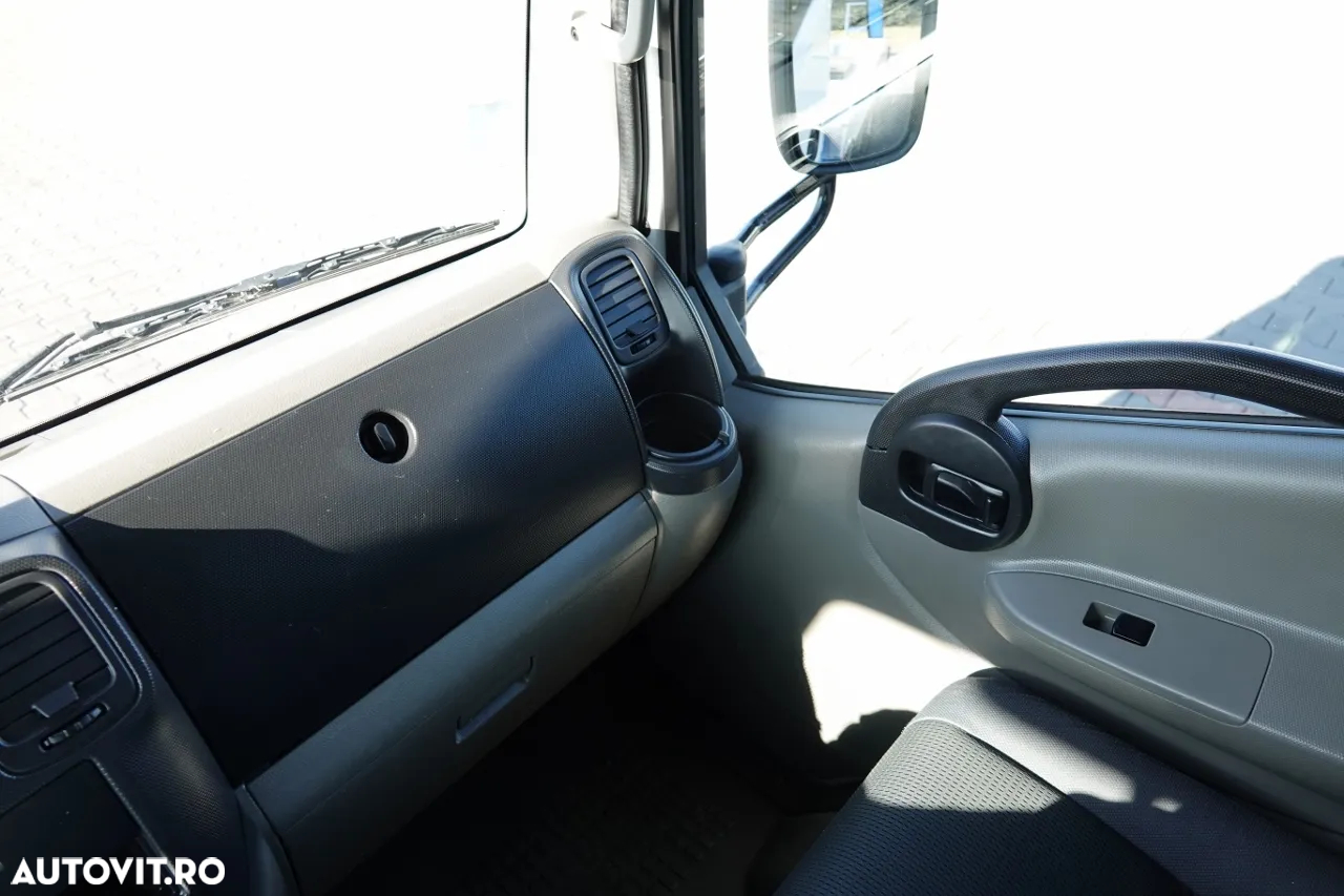Renault CABSTAR NT 400 / LIFTING 18 METRI / SOCAGE T318 ridicator de cosuri / COS 2 PERSOANE - 225 kg / DUPA CONTRACTUL DE SERVICE - 34