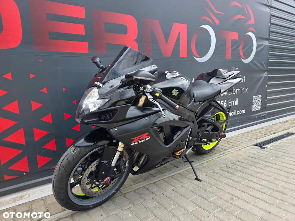 Suzuki GSX-R - 4