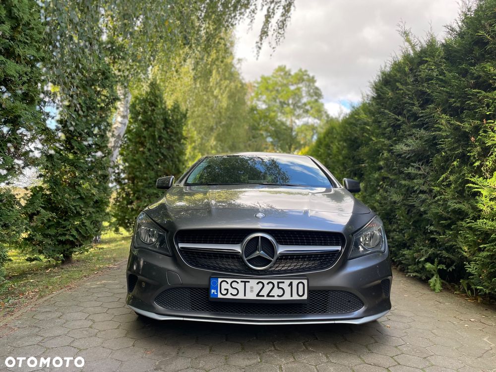 Mercedes-Benz CLA 180 d Shooting Brake - 1