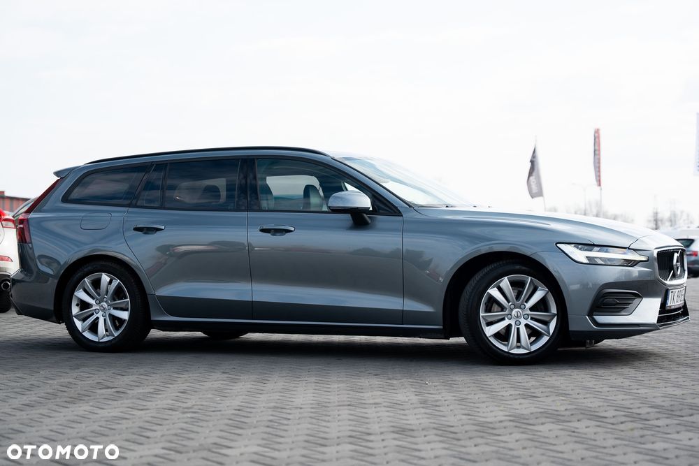 Volvo V60 D3 Geartronic Momentum - 8