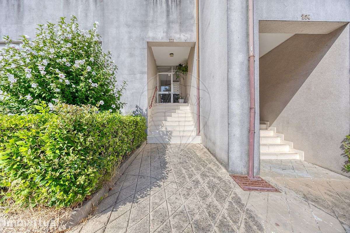 Apartamento T3 para venda - Grande imagem: 2/25