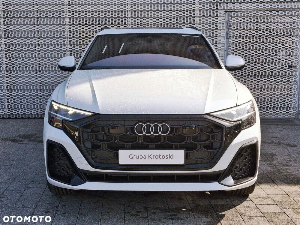 Audi Q8 - 2