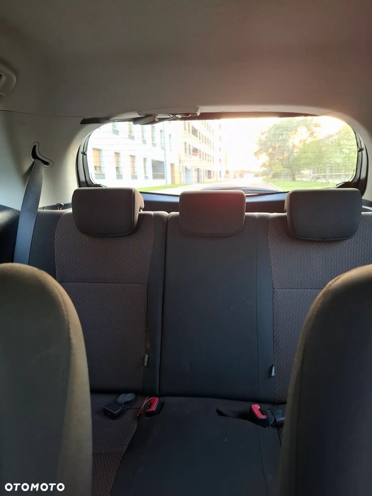 Toyota Yaris 1.33 Premium - 5