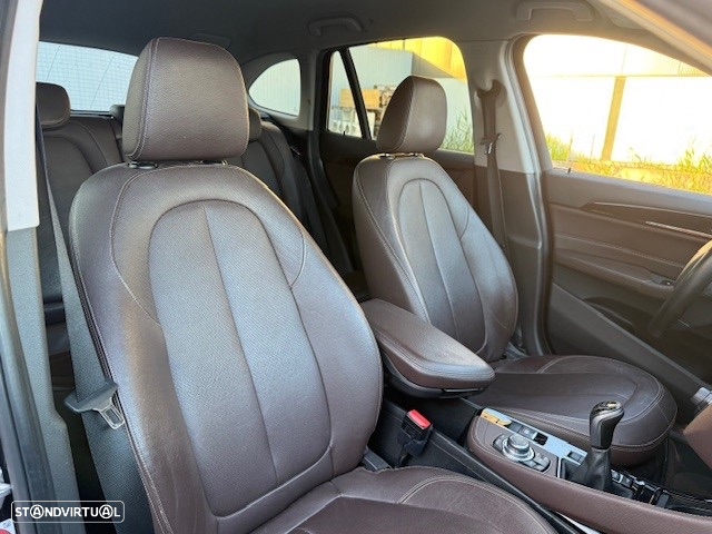 BMW X1 16 d sDrive Line xLine - 9