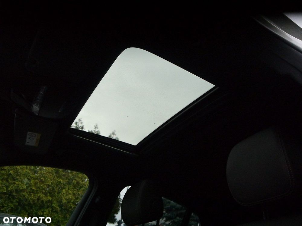 Mercedes-Benz GLC - 16