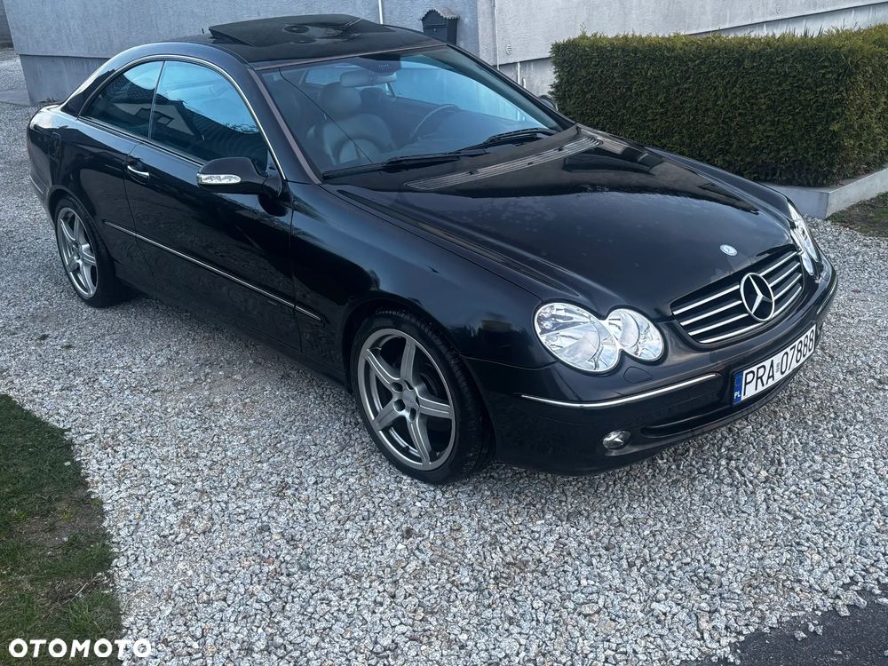 Mercedes-Benz CLK - 2
