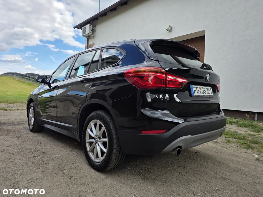 BMW X1 sDrive18i - 5