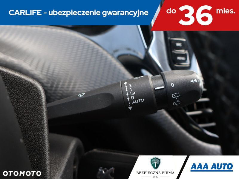 Peugeot 2008 - 18