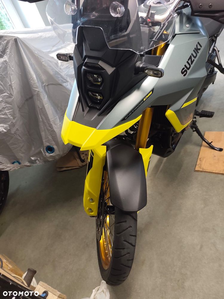 Suzuki V-STROM - 15