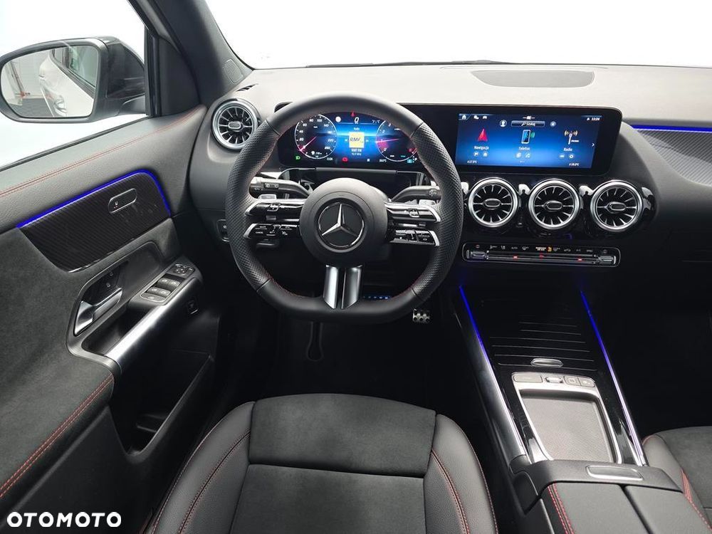 Mercedes-Benz GLA 200 mHEV AMG Line 7G-DCT - 11