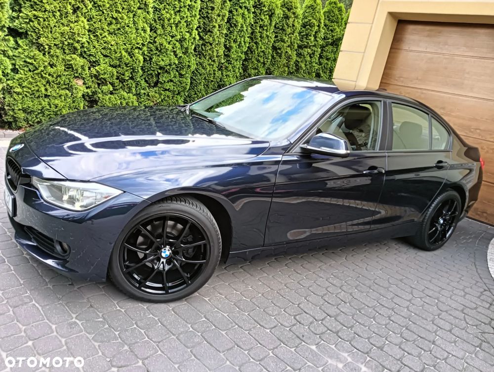 BMW Seria 3 - 13