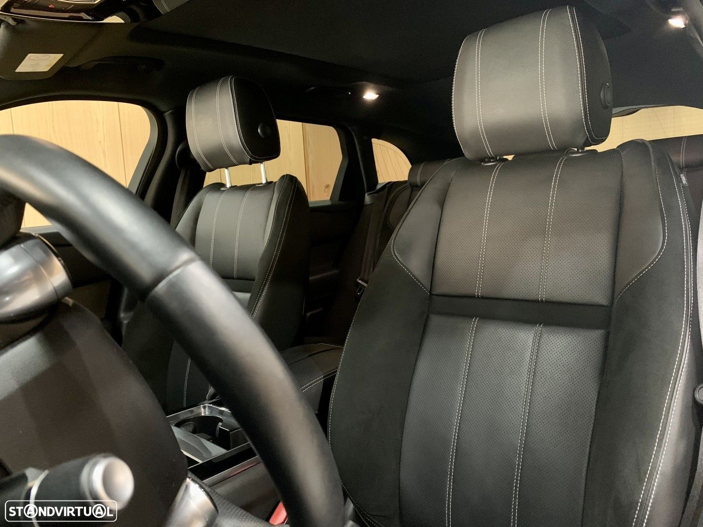 Land Rover Range Rover Velar 2.0 D R-Dynamic S - 26