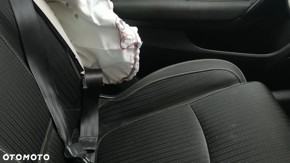 Renault Megane 1.5 dCi Intens EDC - 40