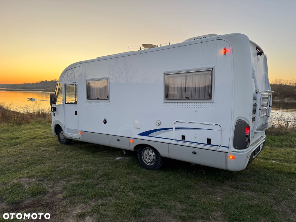 Burstner i660 ELEGANCE - 32