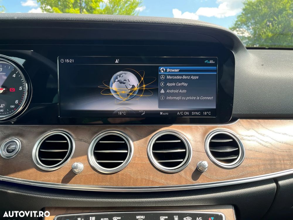 Mercedes-Benz E 220 d T-Modell 4MATIC Aut - 24