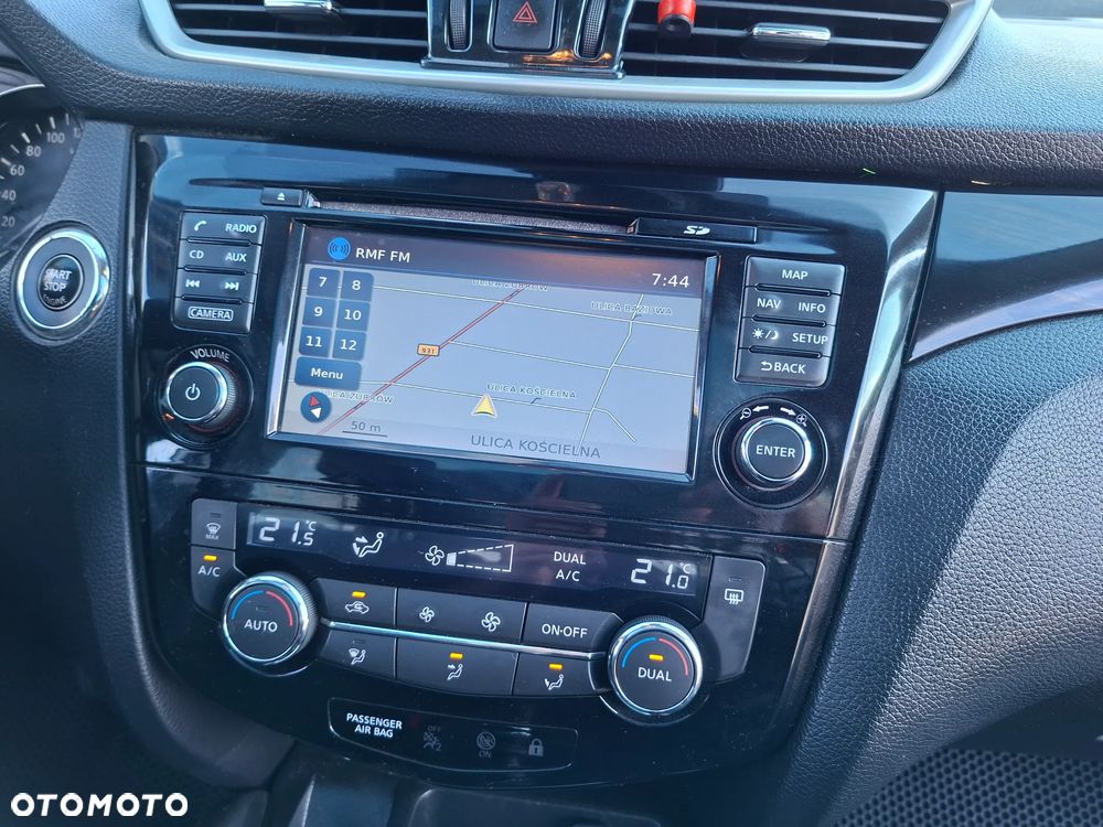 Nissan Qashqai 1.2 DIG-T Acenta EU6 - 12