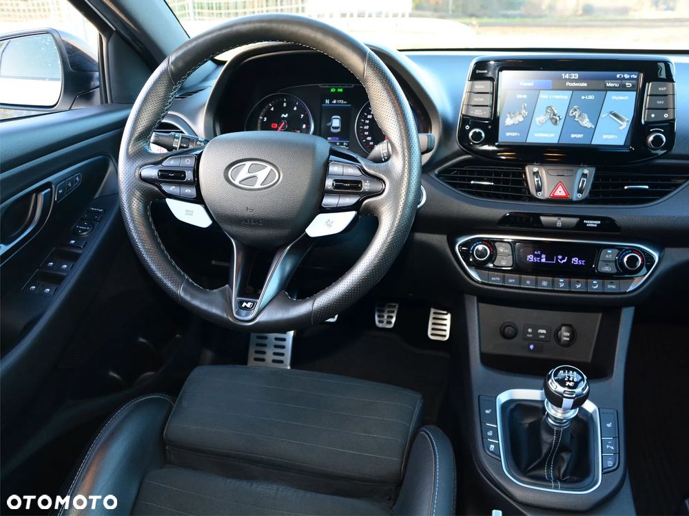 Hyundai i30 N 2.0 T-GDI Performance - 8