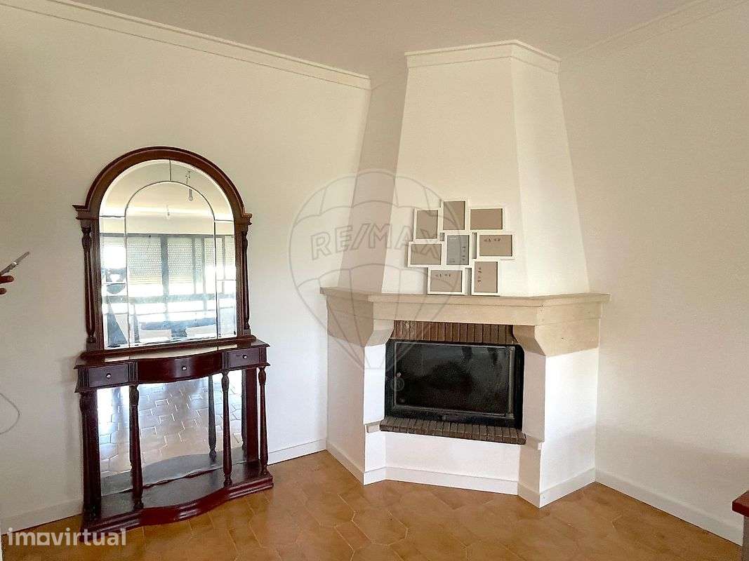 Apartamento T2 para arrendamento - Grande imagem: 3/16