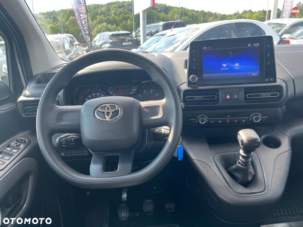 Toyota Proace City Verso 1.5 D-4D Business - 11