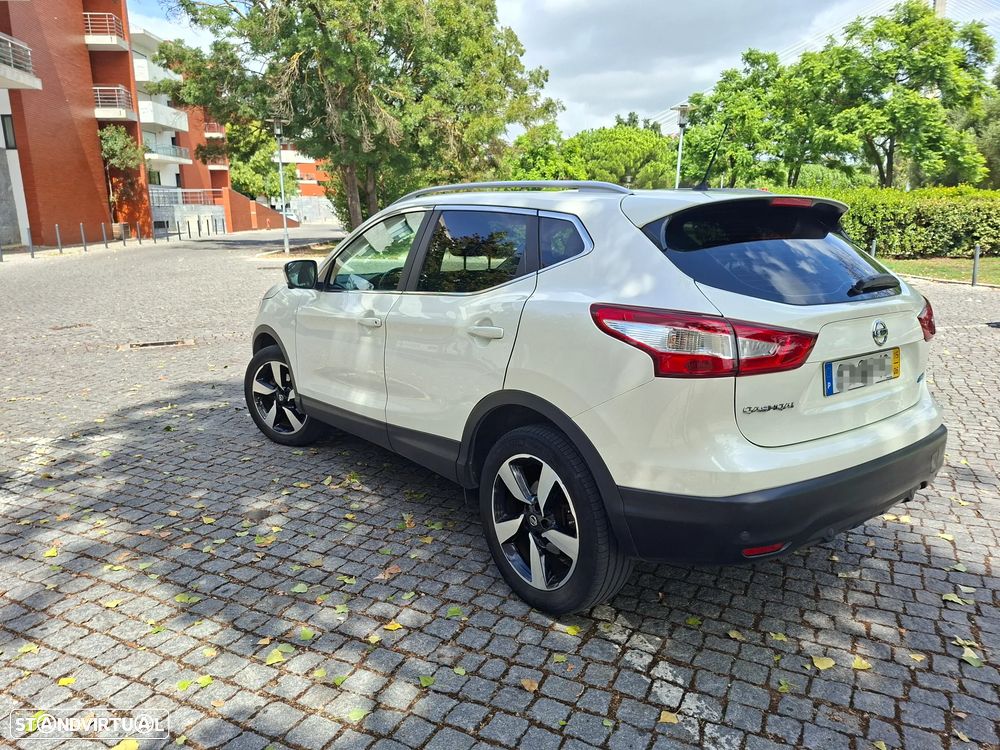 Nissan Qashqai 1.5 dCi N-Connecta 18 RS+PS - 4