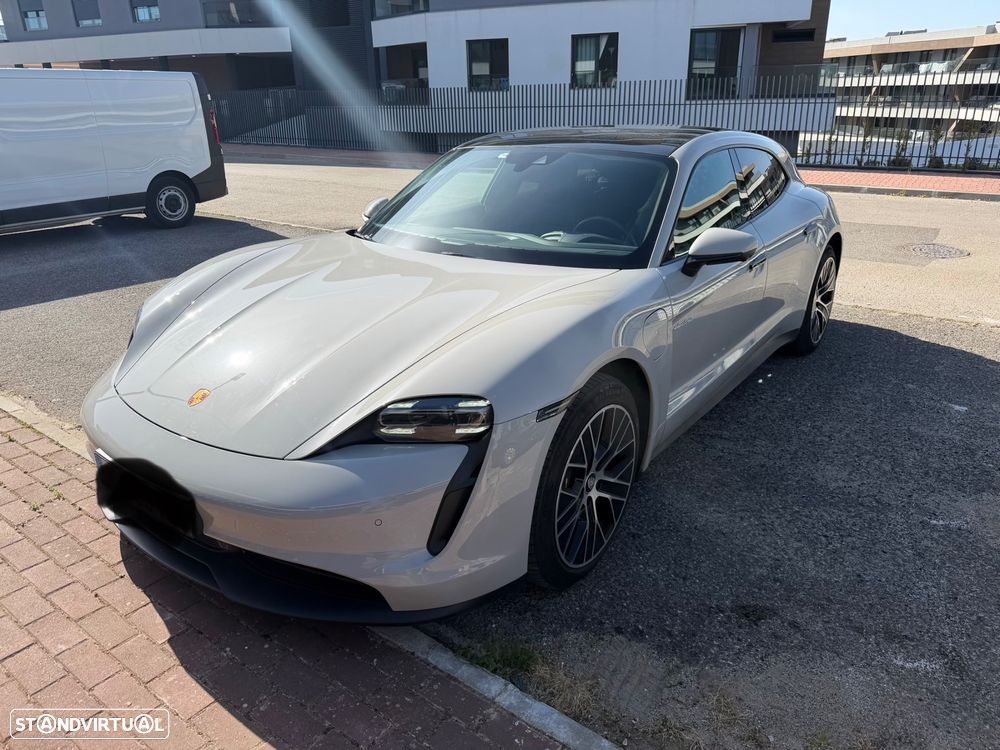 Porsche Taycan Sport Turismo Standard - 1