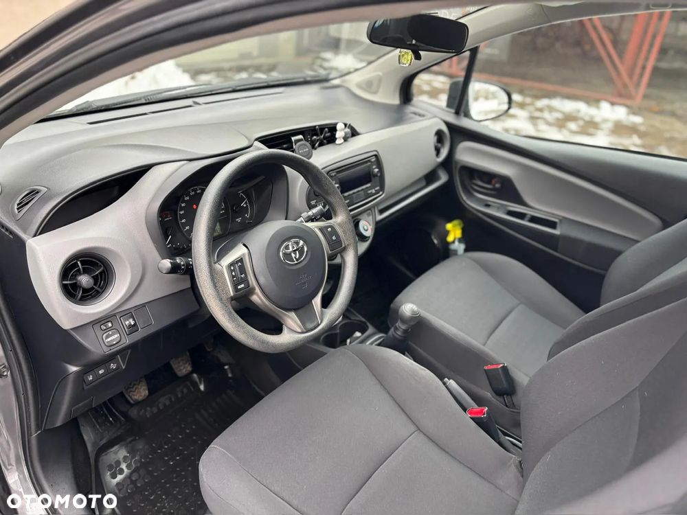 Toyota Yaris 1.0 Comfort - 11