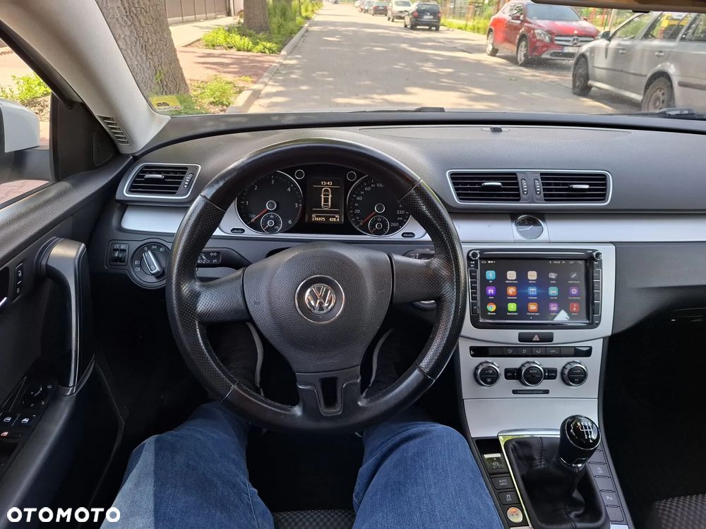 Volkswagen Passat 1.6 TDI Trendline - 9
