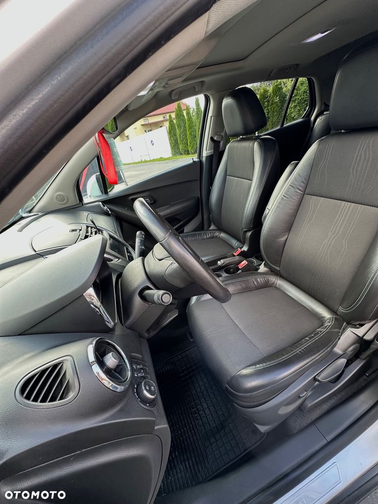 Chevrolet Trax 1.7 D LT - 12