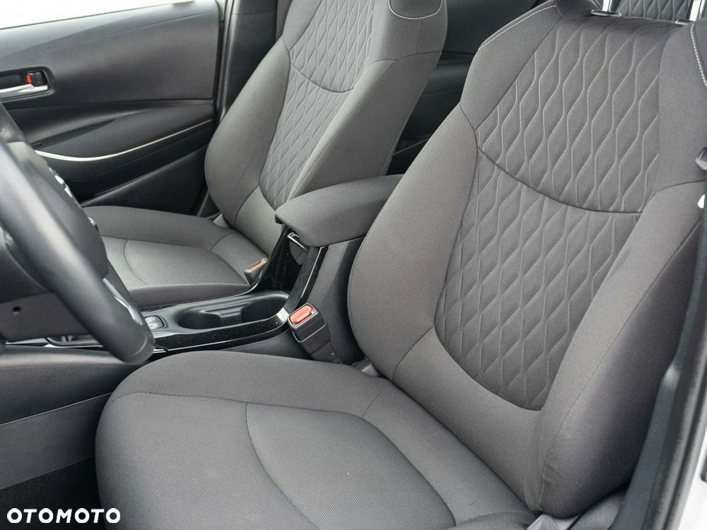 Toyota Corolla 1.5 Comfort - 12