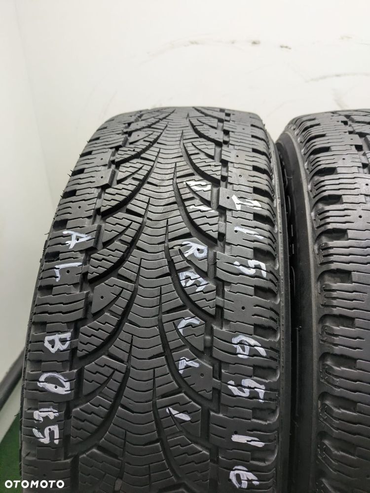 Opony zimowe 215/65/16C Pirelli Chrono - 3