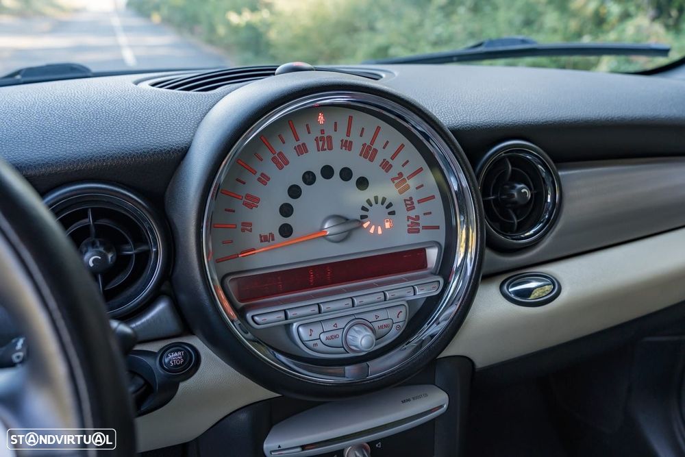 MINI 3 Portas Cooper D - 39