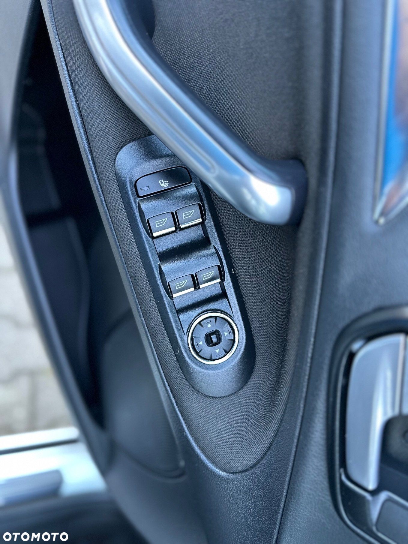 Ford S-Max 2.0 TDCi DPF Titanium - 30