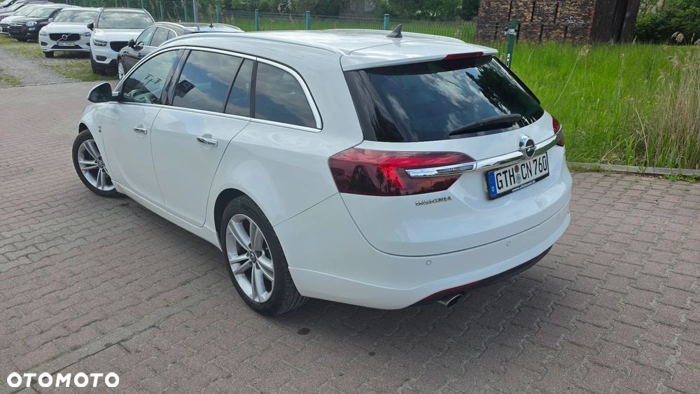 Opel Insignia - 26