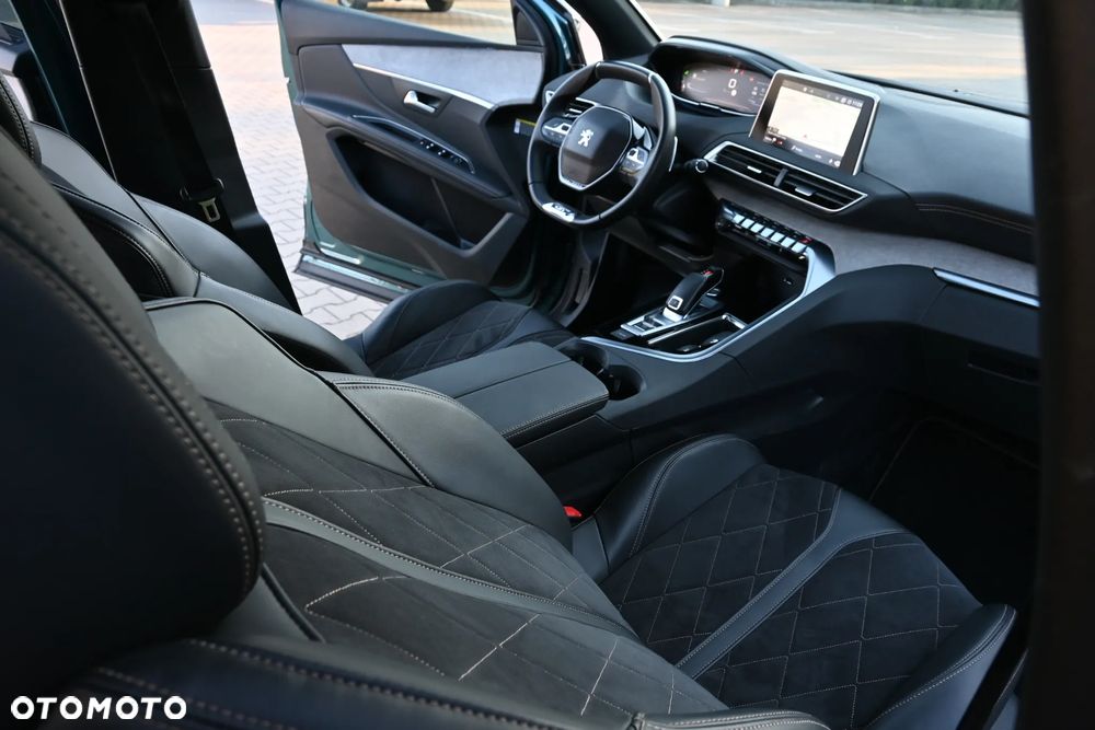 Peugeot 5008 2.0 BlueHDI GT S&S EAT8 - 28