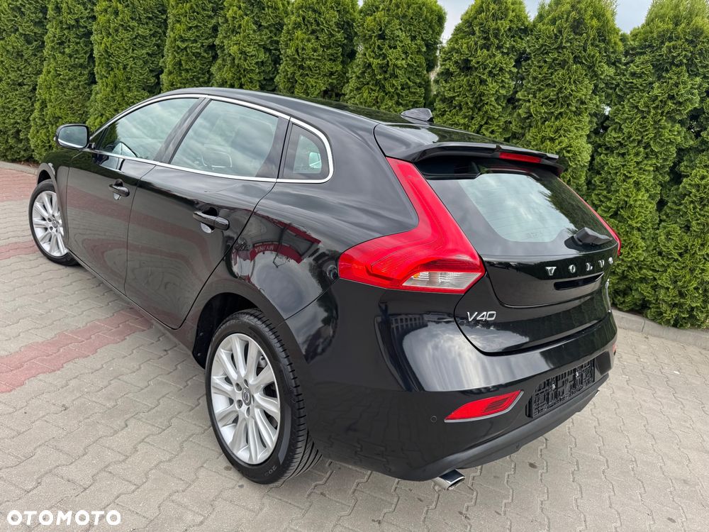 Volvo V40 D4 Geartronic Summum - 12
