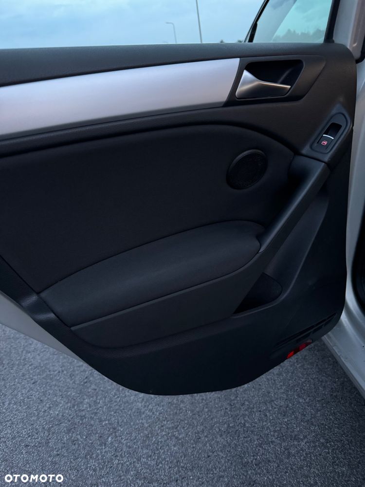 Volkswagen Golf 1.4 TSI Highline - 13