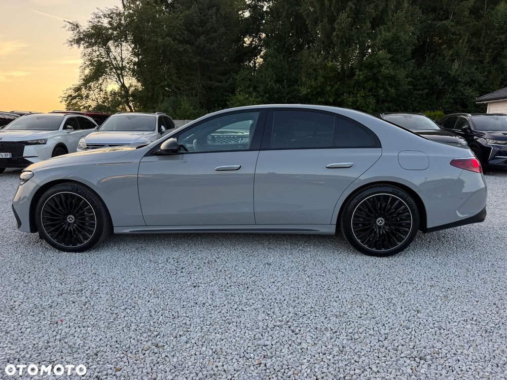 Mercedes-Benz Klasa E 400e 4Matic 9G-TRONIC AMG Line NIGHT Edition - 8
