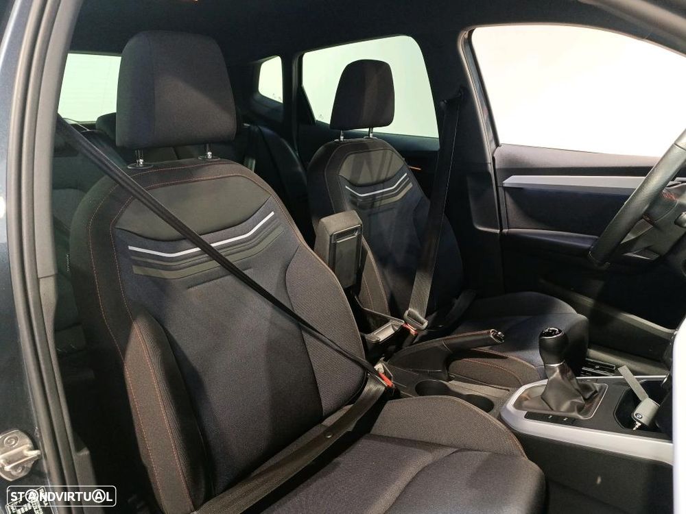 SEAT Arona 1.0 TSI FR - 5