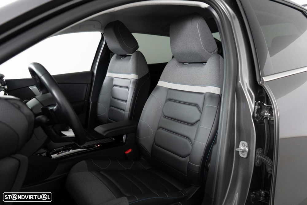 Citroën C4 X 1.2 PureTech Shine Pack EAT8 - 10