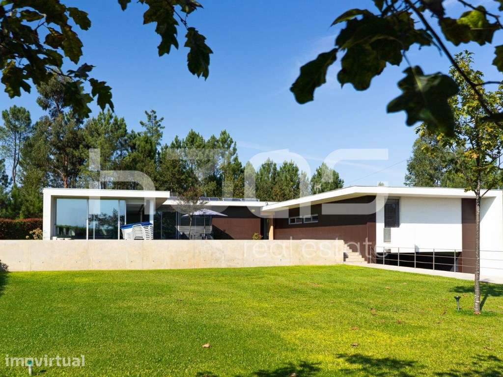 MORADIA T4 COM PISCINA INTERIOR - ONDE A NATUREZA MARCA PRESENÇA | ... - Grande imagem: 4/26