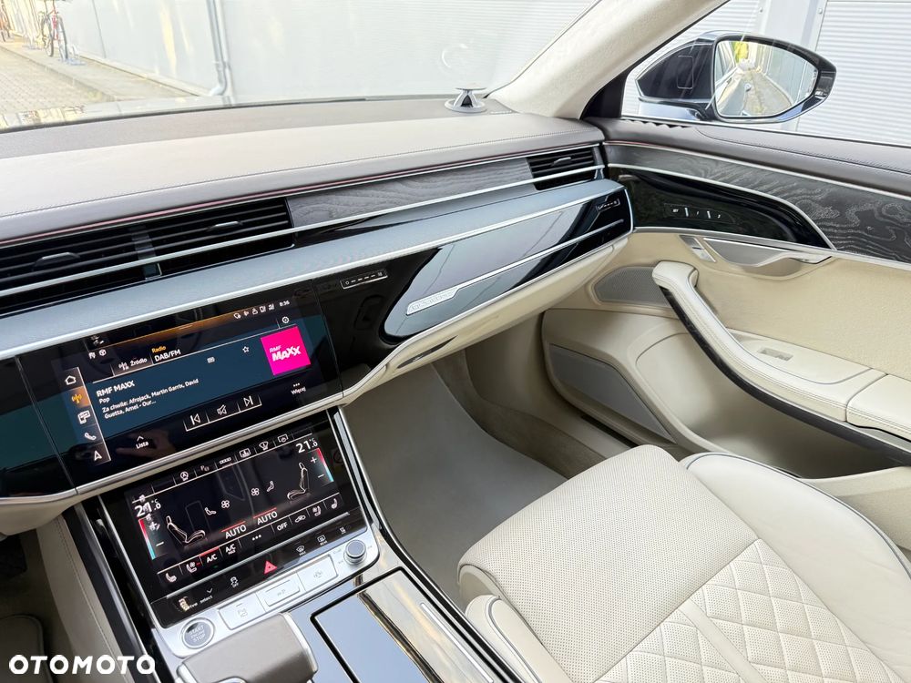 Audi A8 - 21
