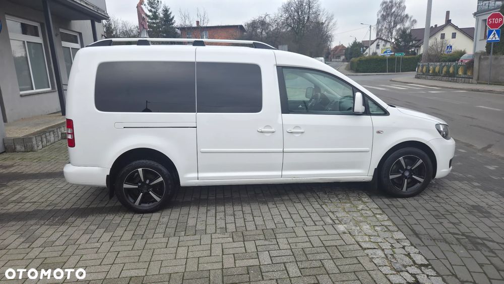 Volkswagen Caddy Maxi Comfortline BMT - 13