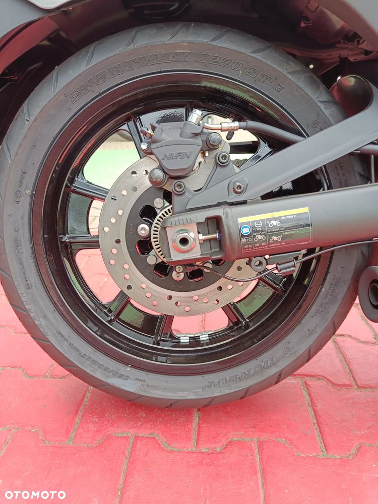 Kawasaki Vulcan - 13