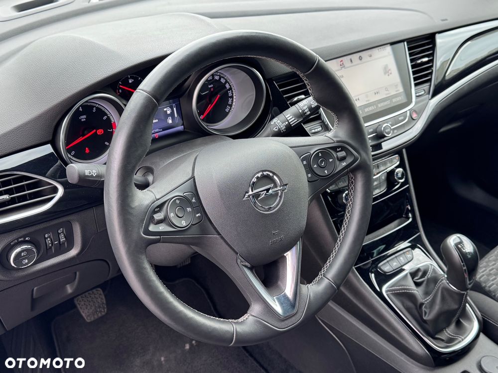 Opel Astra 1.4 Turbo Dynamic - 25