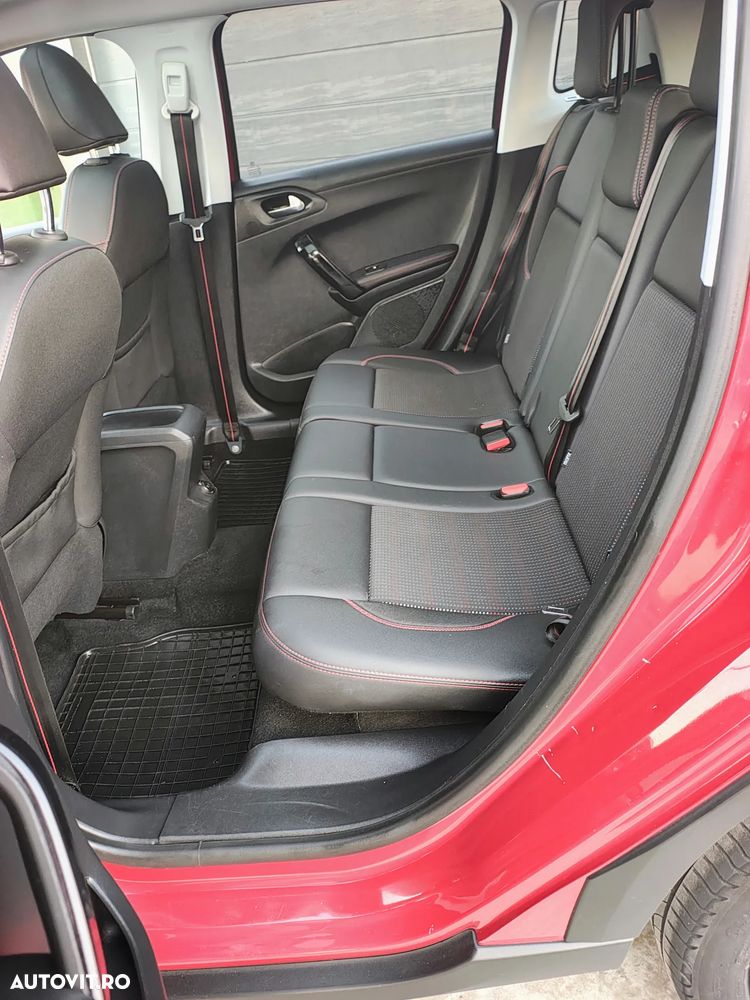 Peugeot 2008 PureTech 110 Stop&Start EAT6 GT-Line Edition - 18