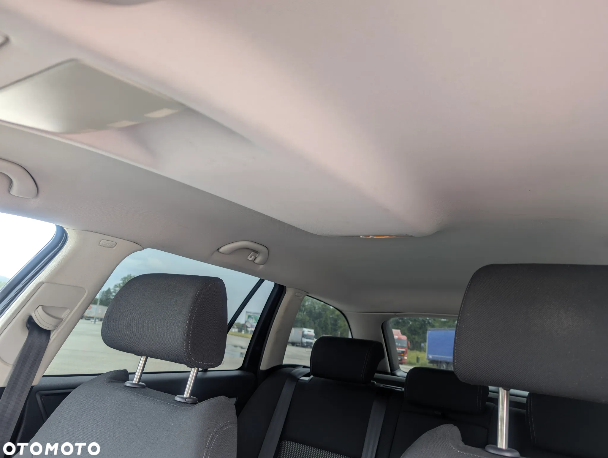 Skoda Octavia 1.9 TDI Elegance DSG - 9